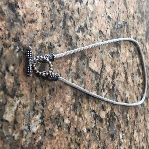 Silver Toggle necklace